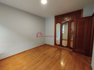 Piso en venta en Plaza España - Villa Pilar - Reyes Católicos - Vadillos en Burgos