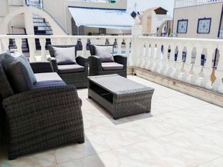 Casa adosada en venta en La Siesta - El Salado - Torreta en Torrevieja