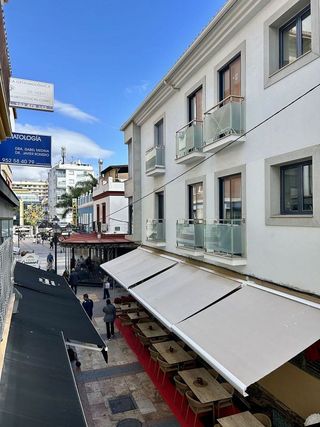 Oficina en venta en Zona Puerto Deportivo en Fuengirola