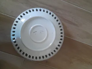 Centrotavola in porcellana decorato