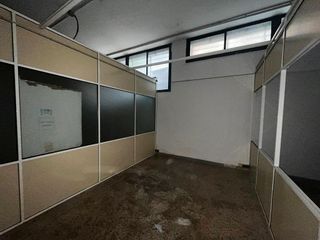 Local comercial en venta en Cerdanyola en Mataró