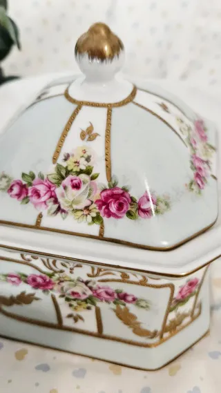 Barattolone Meander BV con coperchio floreale