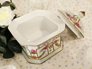 Barattolone Meander BV con coperchio floreale