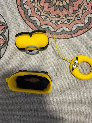 Funda Minion AirPods 4 Silicona