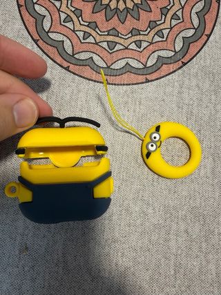 Funda Minion AirPods 4 Silicona