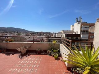 Dúplex en venta en Elda