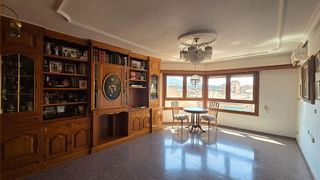 Dúplex en venta en Elda