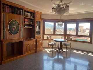 Dúplex en venta en Elda