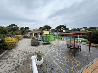 Chalet en venta en Residencial Park en Maçanet de la Selva