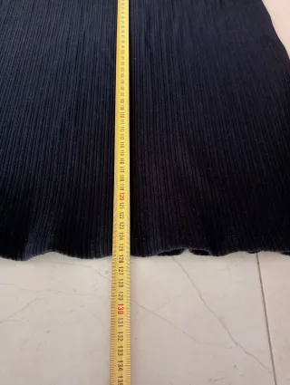 Vestido largo negro de punto