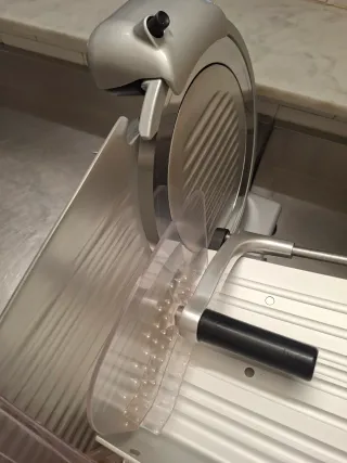 Affettatrice professionale 27,5 cm