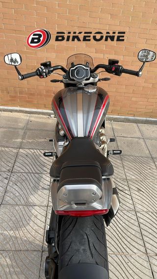 Triumph Rocket 3 GT - 2022 - 8.572 km