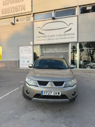 Mitsubishi Outlander 2.0 DI-D Inform 4WD