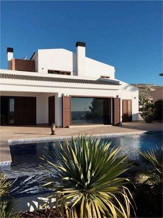 Casa en venta en Benitachell/Poble Nou de Benitatxell (el)