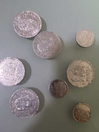 Lote de monedas de peseta de aluminio