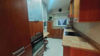 Piso en venta en As Lagoas en Ourense