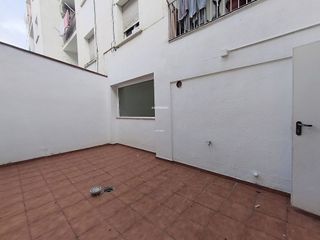 Local comercial en alquiler en Eixample en Mataró