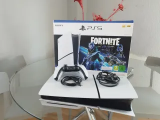 Consola Sony PS5 + Fortnite
