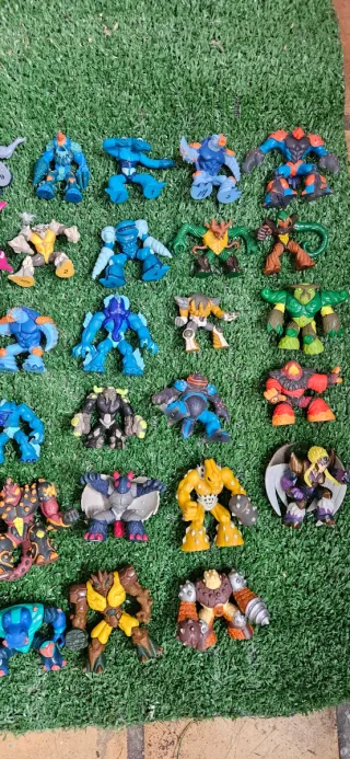 Lote Figuras Gormiti Muñecos