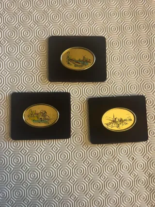 Tre quadretti foglia oro