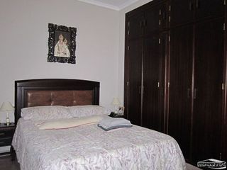 Casa adosada en venta en Lucena