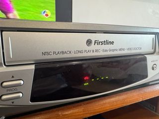 Reproductor VHS Firstline