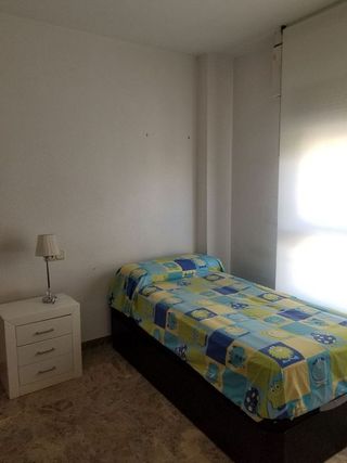 Piso en alquiler en Ciudad Jardín - Zoco en Córdoba