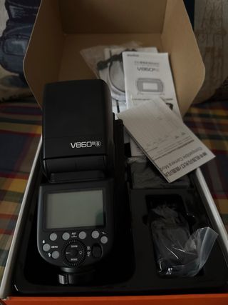 Flash Godox V860III S per Sony