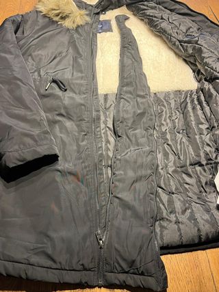 Abrigo premamá y porteo negro