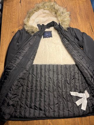 Abrigo premamá y porteo negro