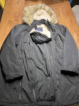 Abrigo premamá y porteo negro