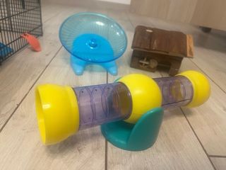 Jaula Hámster Negra y Verde con Accesorios