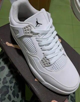 Zapatillas Jordan Blancas Talla 41