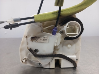 CERRADURA PUERTA DELANTERA DERECHA MAZDA 3 BERLIN