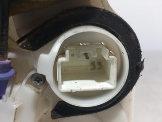 CERRADURA PUERTA DELANTERA DERECHA MAZDA 3 BERLIN