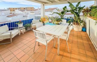 Piso en venta en Salatar en Roses