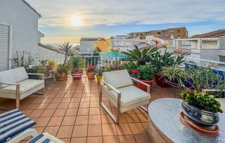 Piso en venta en Salatar en Roses