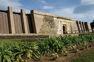 Piso en venta en Port Esportiu - Puig Rom - Canyelles en Roses