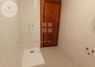 Piso en venta en Hospital en Jaén