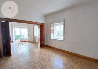 Piso en venta en Hospital en Jaén