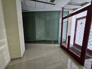 Local comercial en venta en Avda de Madrid - Pº de la Estación en Jaén