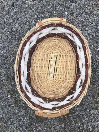 Cesta vimini decorata