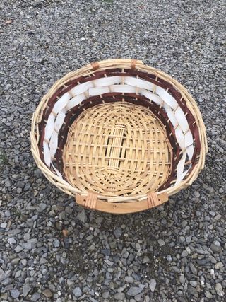 Cesta vimini decorata