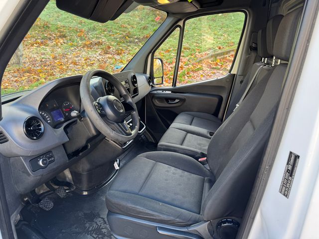 Mercedes-Benz Sprinter 2021