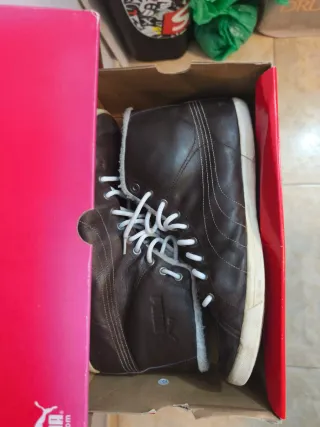 Zapatillas piel Puma Talla 45 borreguillo
