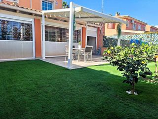 Casa pareada en venta en San Juan de Alicante/Sant Joan d´Alacant