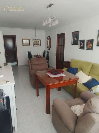 Piso en venta en Juan XXIII en Sevilla