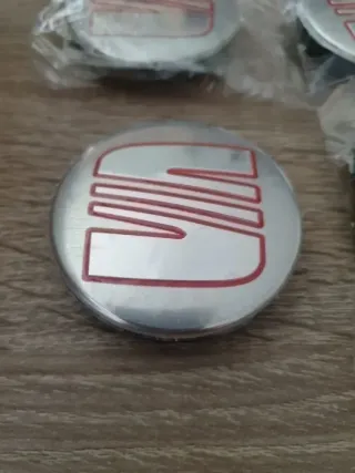 4 TAPAS RUEDA SEAT LEÓN IBIZA EXEO ALTEA 56/52MM