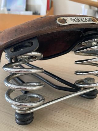 Sella Brooks in pelle vintage