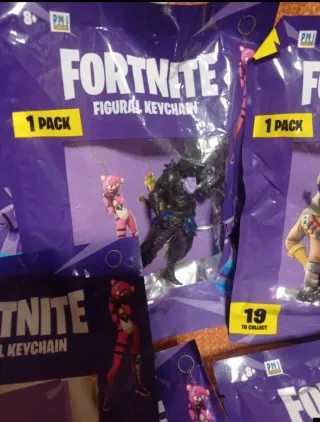 19 figuras Fortnite  Colección completa